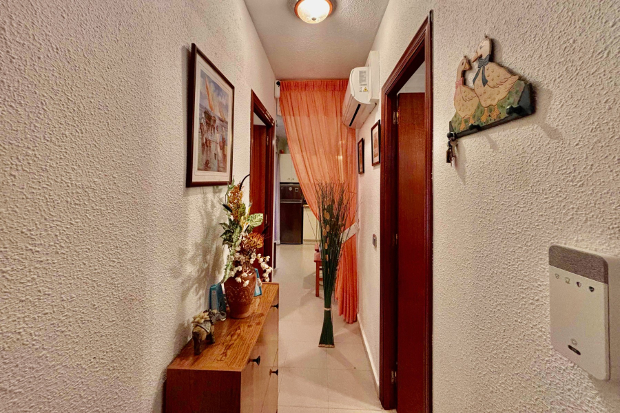 Resale - Apartamento/Bungalow - Torrevieja  - La Mata