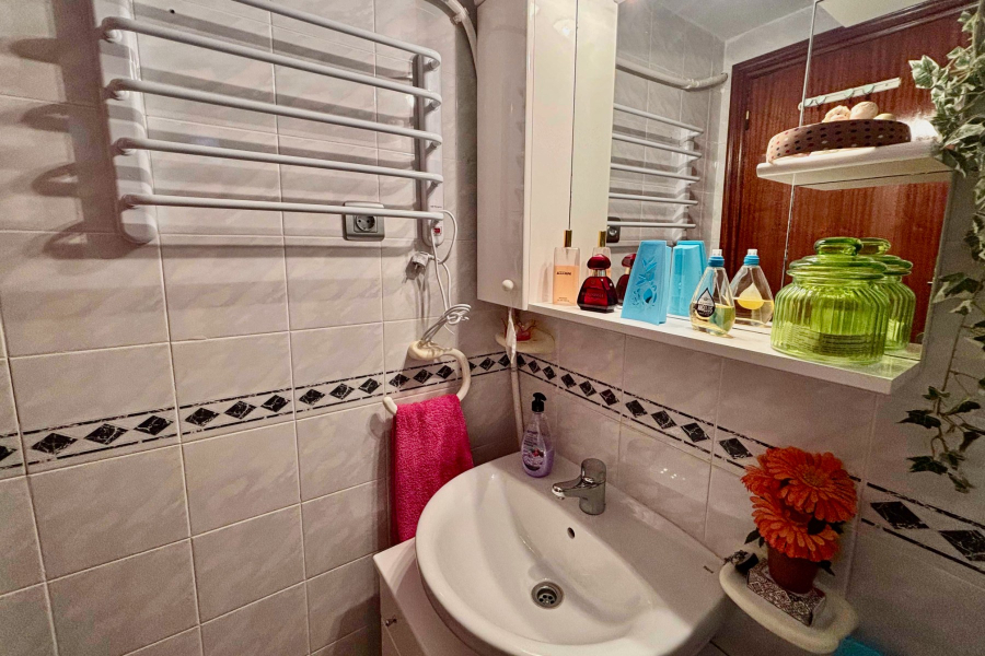 Resale - Apartamento/Bungalow - Torrevieja  - La Mata