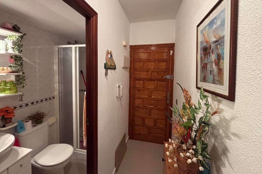 Resale - Apartamento/Bungalow - Torrevieja  - La Mata