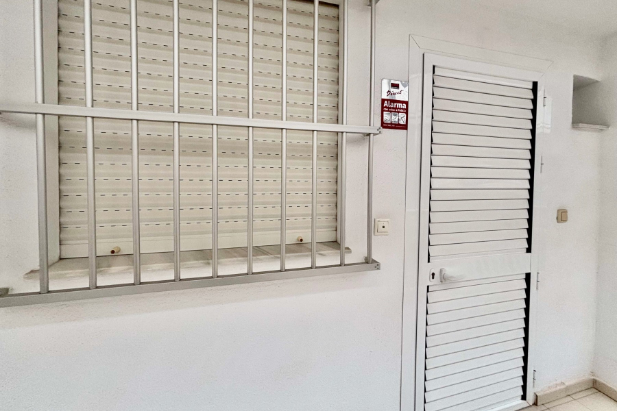 Resale - Apartamento/Bungalow - Torrevieja  - La Mata