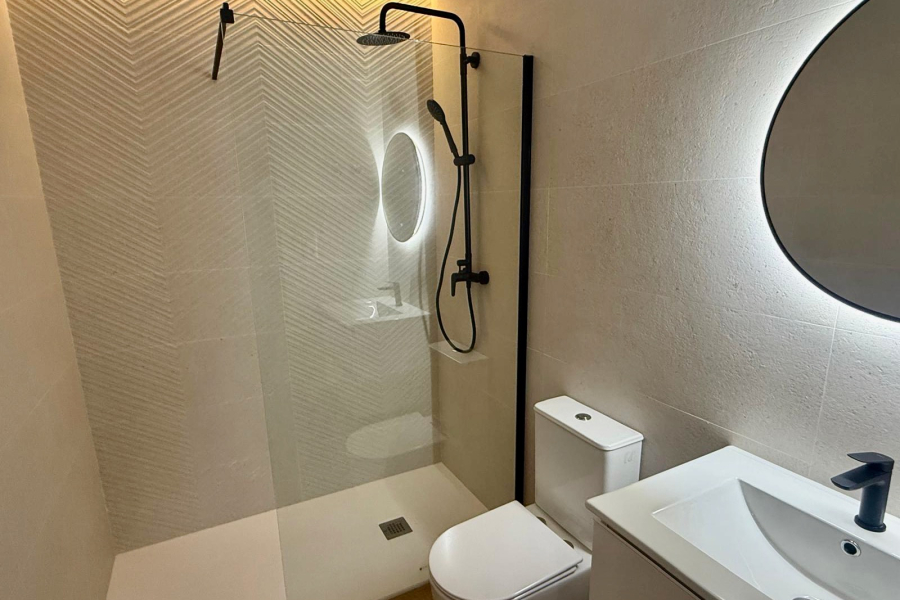 Resale - Radhus / Duplex - Torrevieja  - Aguas Nuevas