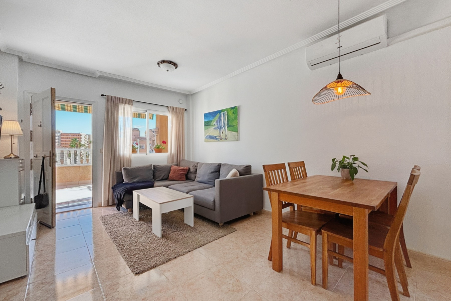 Resale - Apartment/Bungalow - Torrevieja  - La Mata