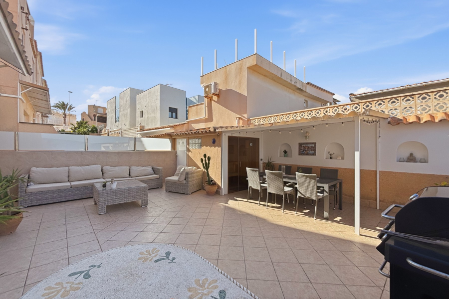 Resale - Apartment/Bungalow - Torrevieja  - La Mata