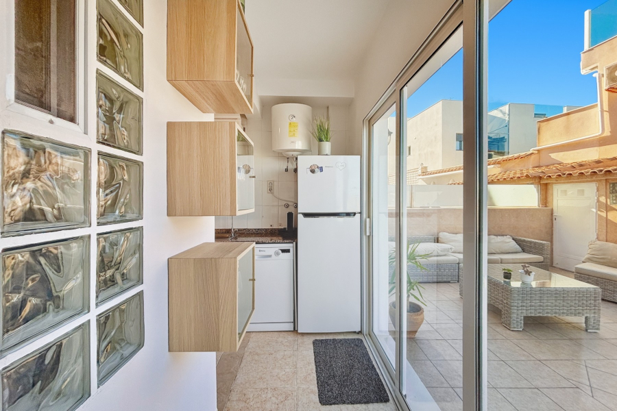 Resale - Apartment/Bungalow - Torrevieja  - La Mata