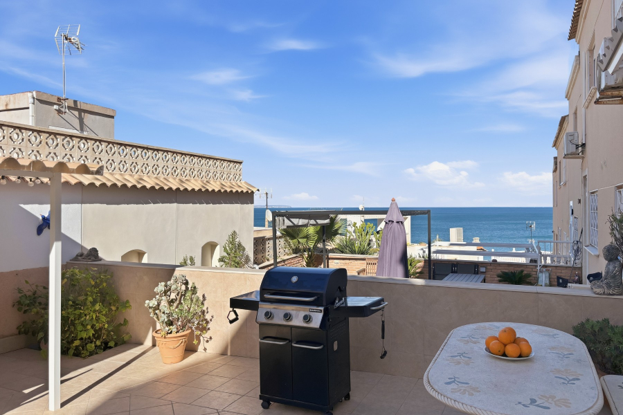 Resale - Apartment/Bungalow - Torrevieja  - La Mata