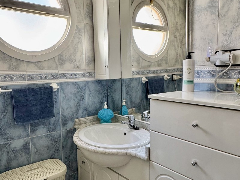 Resale - Lägenhet / Bungalow  - Torrevieja  - La Rosaleda - Los Frutales