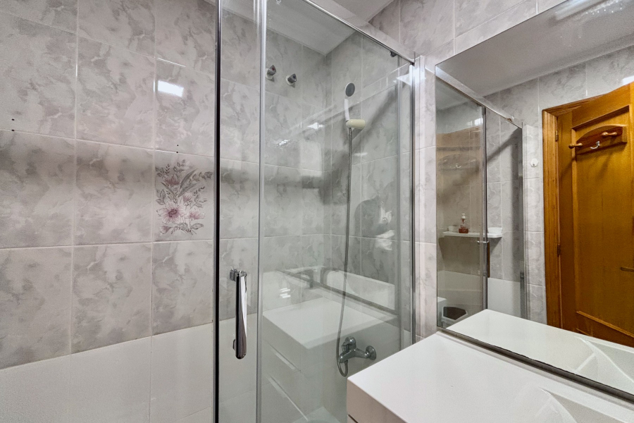 Resale - Radhus / Duplex - Torrevieja  - La Mata