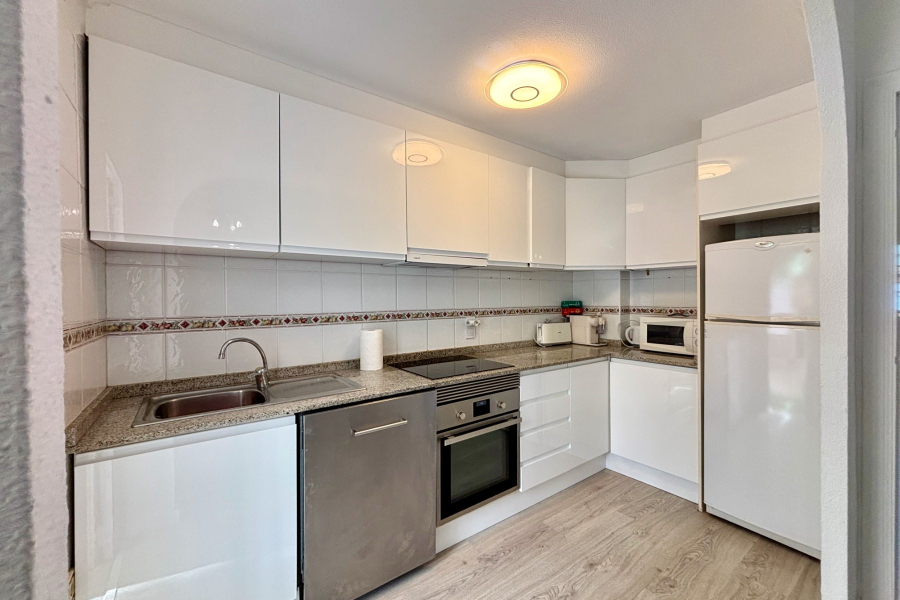 Resale - Radhus / Duplex - Torrevieja  - La Mata