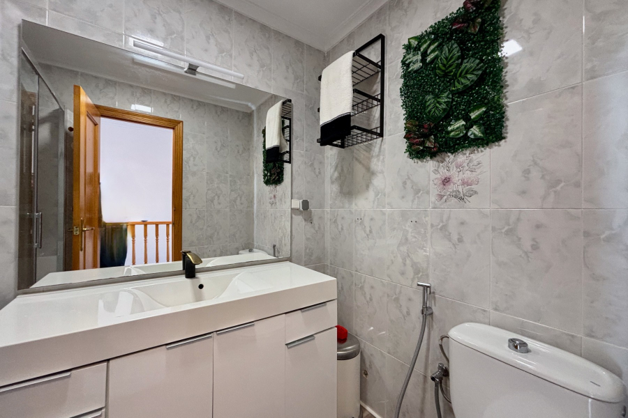 Resale - Radhus / Duplex - Torrevieja  - La Mata