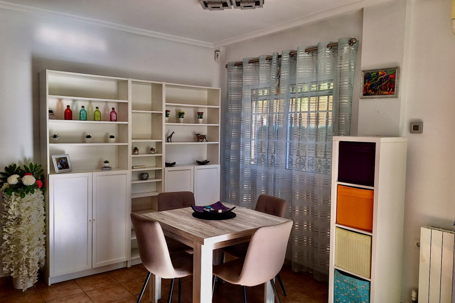 Resale - Villa - Guardamar del Segura - El Raso