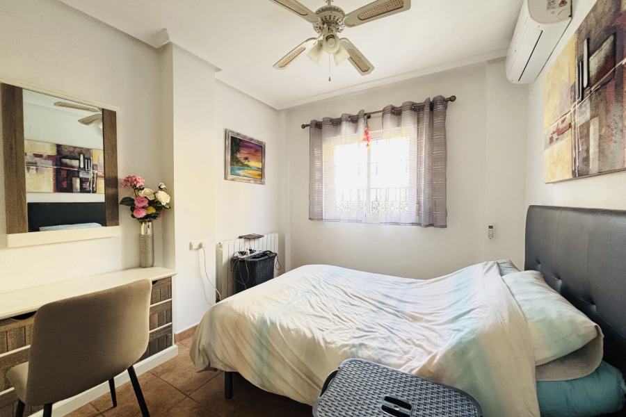 Resale - Villa - Guardamar del Segura - El Raso