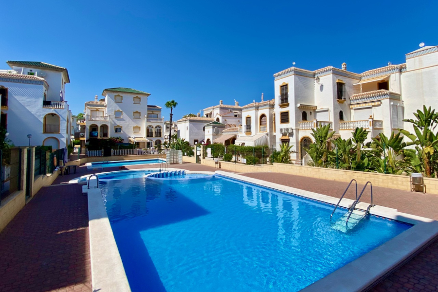 Resale - Radhus / Duplex - Torrevieja  - Molino Blanco