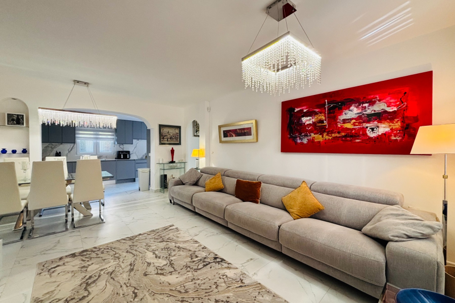 Resale - Villa / Semi detached - Guardamar del Segura - El Raso