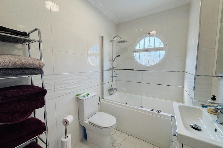 Resale - Villa / Semi detached - Guardamar del Segura - El Raso