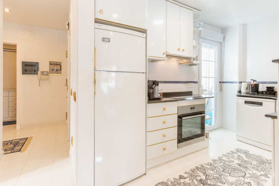 Pārdošana pēc lietošanas - Dzīvoklis/Bungalo - Torrevieja  - Los Locos