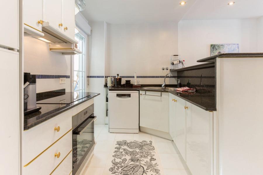 Pārdošana pēc lietošanas - Dzīvoklis/Bungalo - Torrevieja  - Los Locos