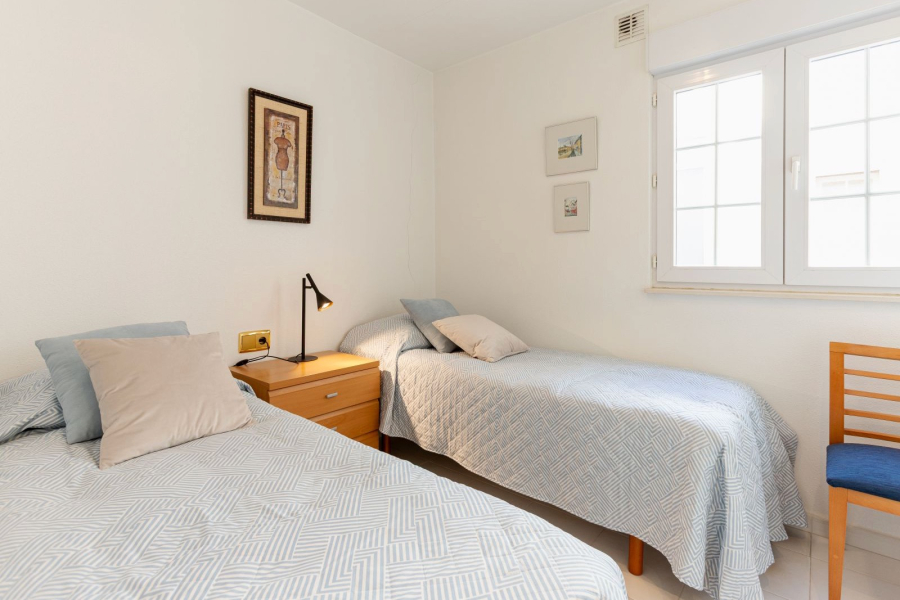 Pārdošana pēc lietošanas - Dzīvoklis/Bungalo - Torrevieja  - Los Locos