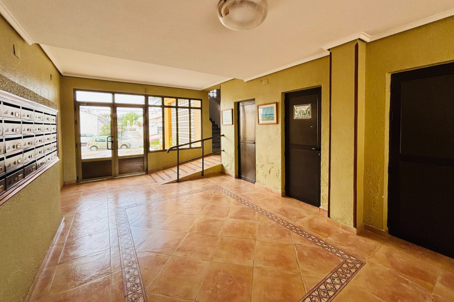 Resale - Lägenhet / Bungalow  - Guardamar del Segura - Pinomar