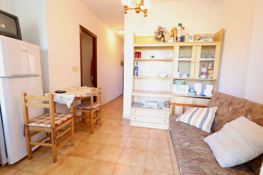 Resale - Lägenhet / Bungalow  - Torrevieja  - La Mata