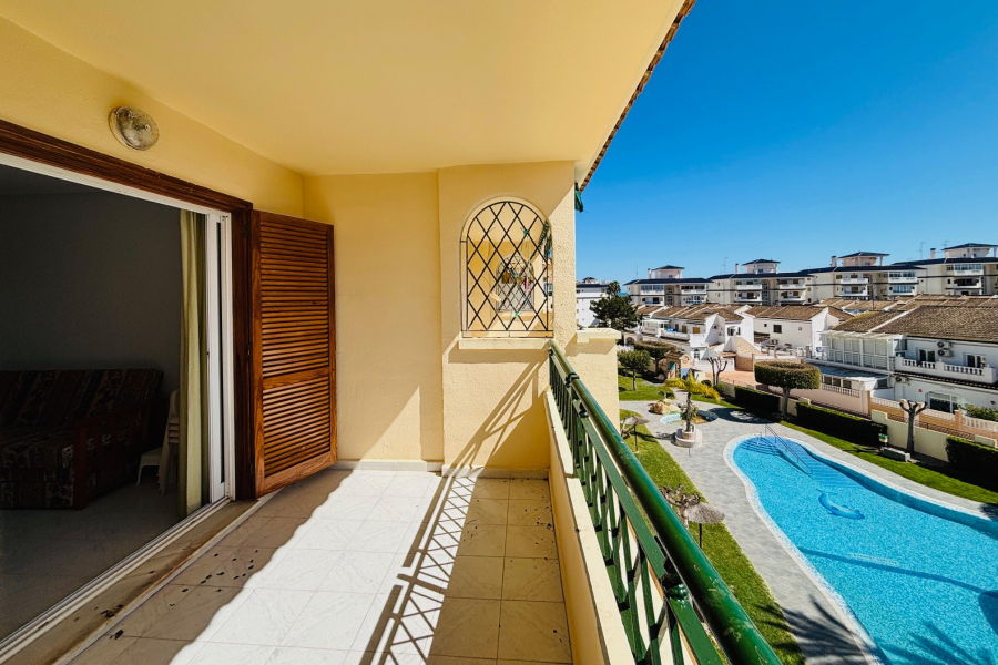 Resale - Apartment/Bungalow - Torrevieja  - La Mata
