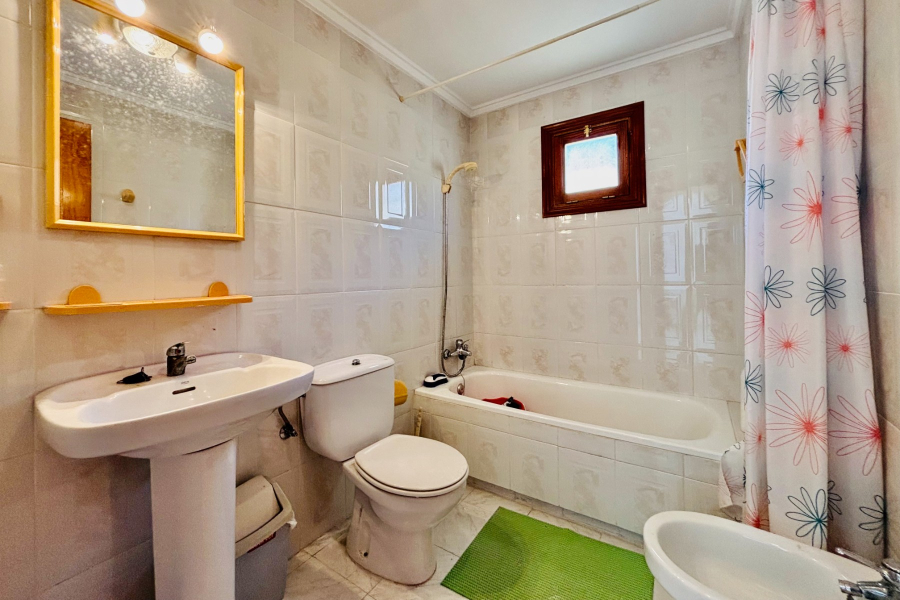 Resale - Apartment/Bungalow - Torrevieja  - La Mata