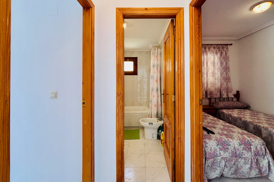 Resale - Apartment/Bungalow - Torrevieja  - La Mata