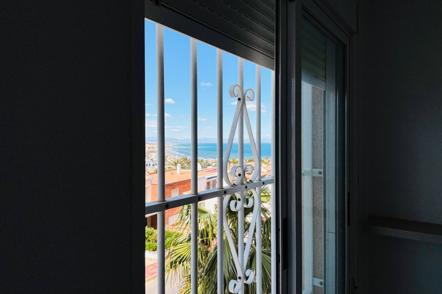 Z drugiej ręki - Apartament/Bungalow - Torrevieja  - La Mata