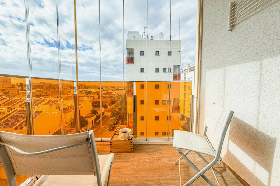 Resale - Apartment/Bungalow - Torrevieja  - Nueva Torrevieja