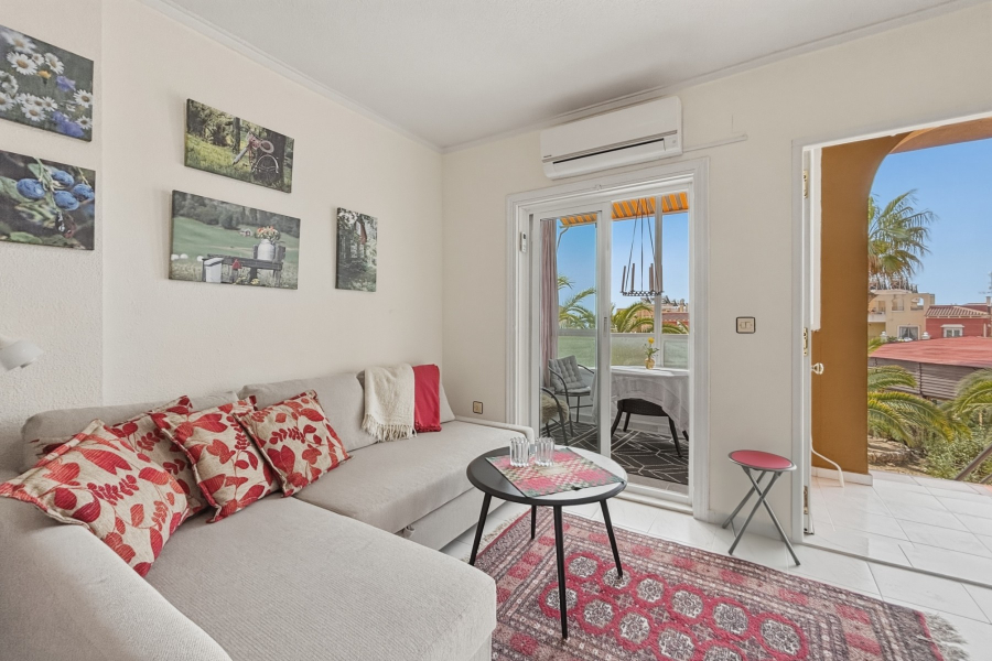 Resale - Apartment/Bungalow - Torrevieja  - La Mata