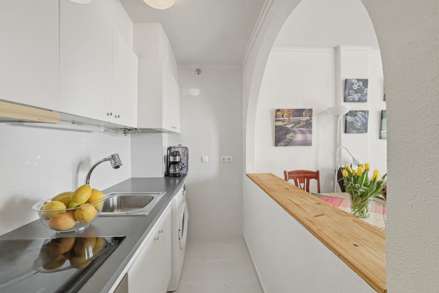 Resale - Apartment/Bungalow - Torrevieja  - La Mata