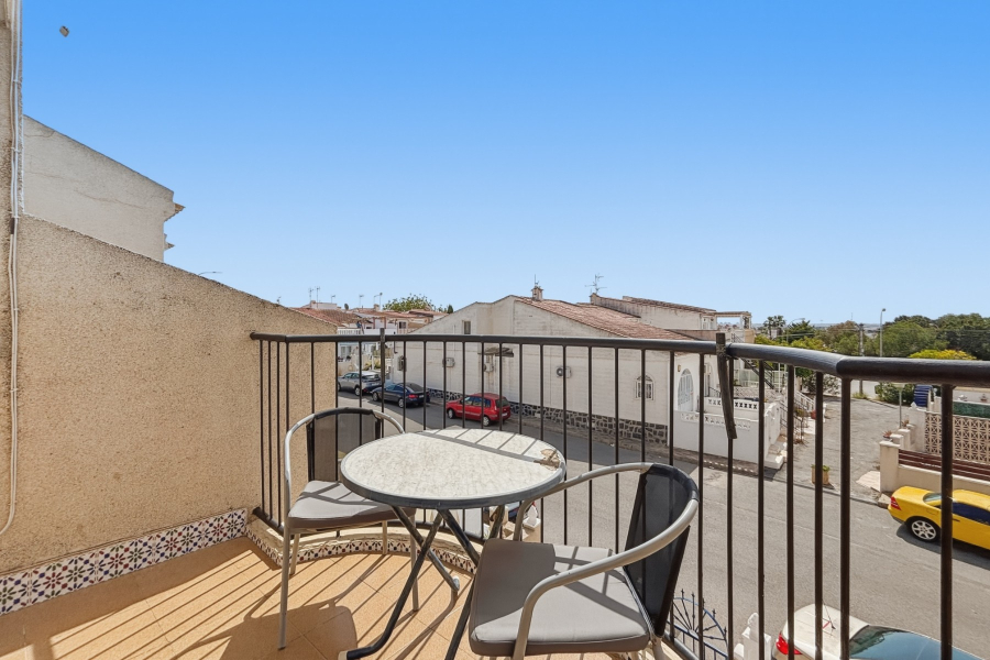 Resale - Lägenhet / Bungalow  - Torrevieja  - San Luis