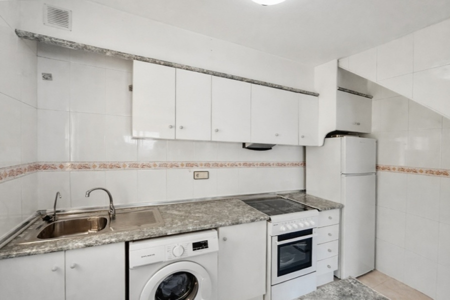 Resale - Lägenhet / Bungalow  - Torrevieja  - San Luis