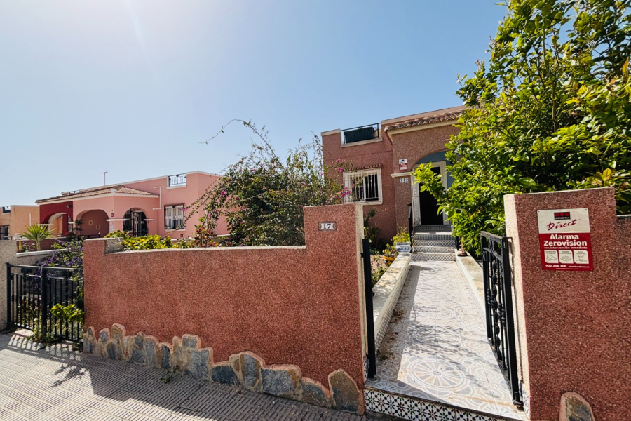 Resale - Radhus / Duplex - Los Montesinos - La Herrada