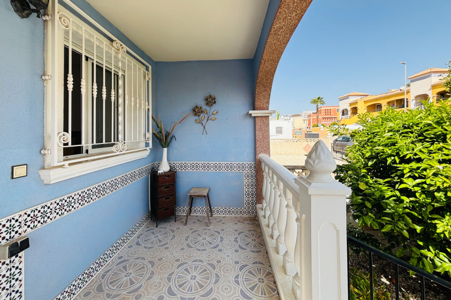 Resale - Radhus / Duplex - Los Montesinos - La Herrada