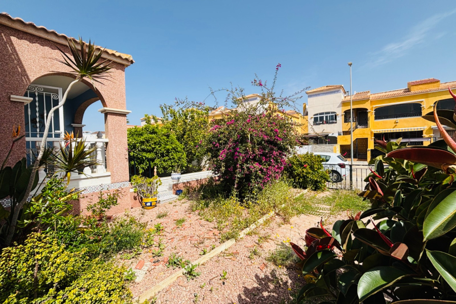 Resale - Radhus / Duplex - Los Montesinos - La Herrada