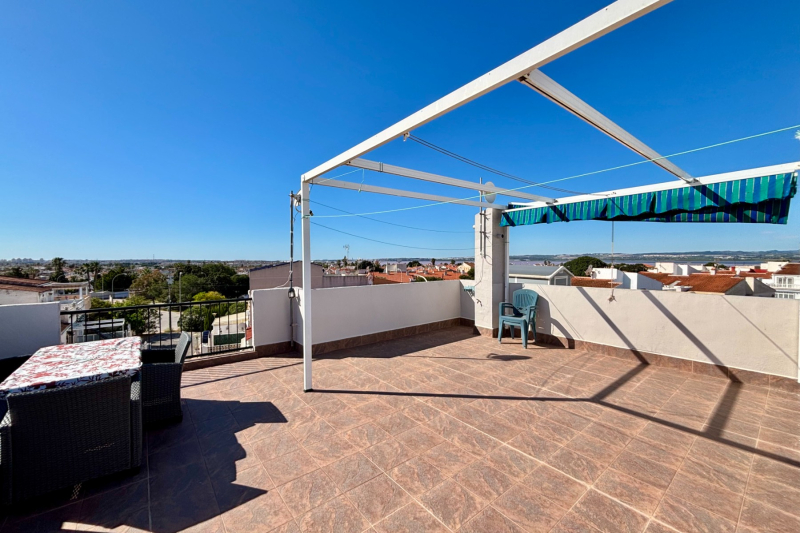 Lägenhet / Bungalow  - Resale - Torrevieja  - San Luis