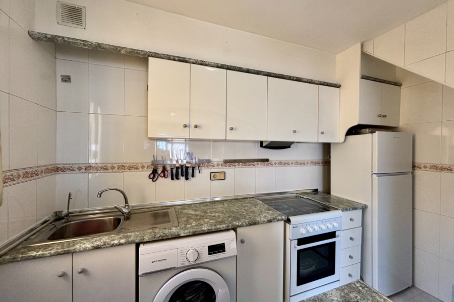 Pārdošana pēc lietošanas - Dzīvoklis/Bungalo - Torrevieja  - San Luis