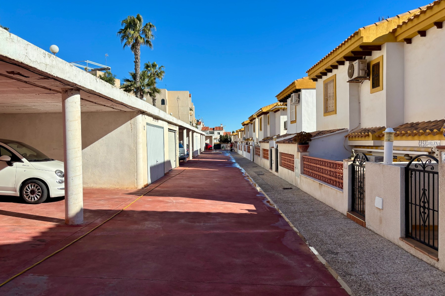 Resale - Radhus / Duplex - Torrevieja  - Cabo Cervera