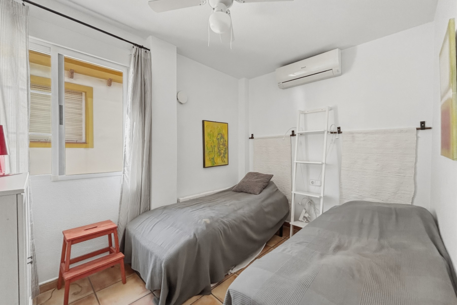 Resale - Radhus / Duplex - Torrevieja  - Cabo Cervera