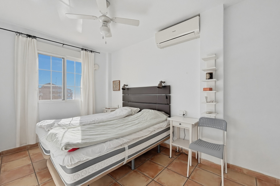 Resale - Radhus / Duplex - Torrevieja  - Cabo Cervera