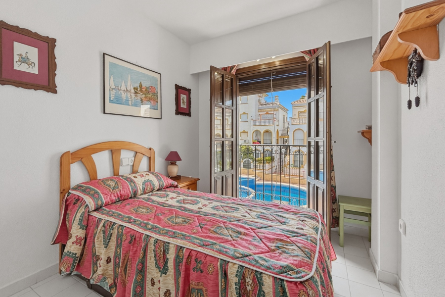 Вторичный рынок - Квартира/Бунгало - Torrevieja  - Molino Blanco