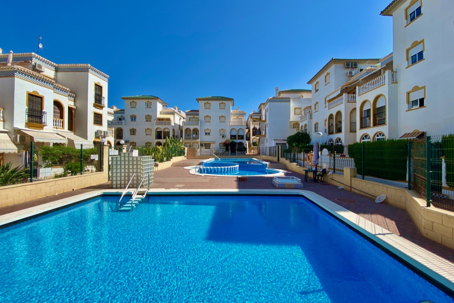 Вторичный рынок - Квартира/Бунгало - Torrevieja  - Molino Blanco