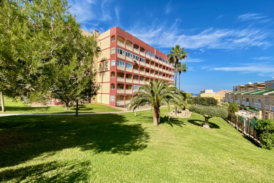 Resale - Lägenhet / Bungalow  - Torrevieja  - La Mata