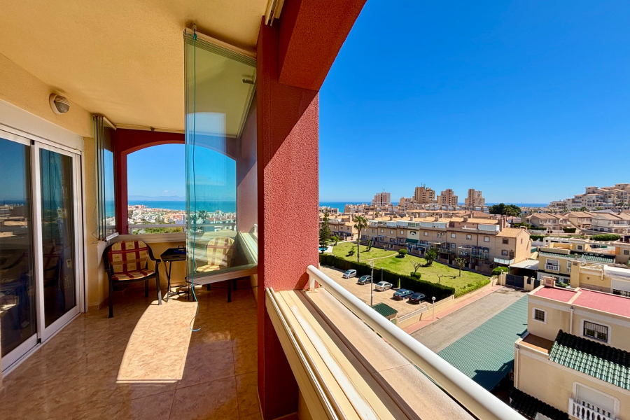 Resale - Lägenhet / Bungalow  - Torrevieja  - La Mata