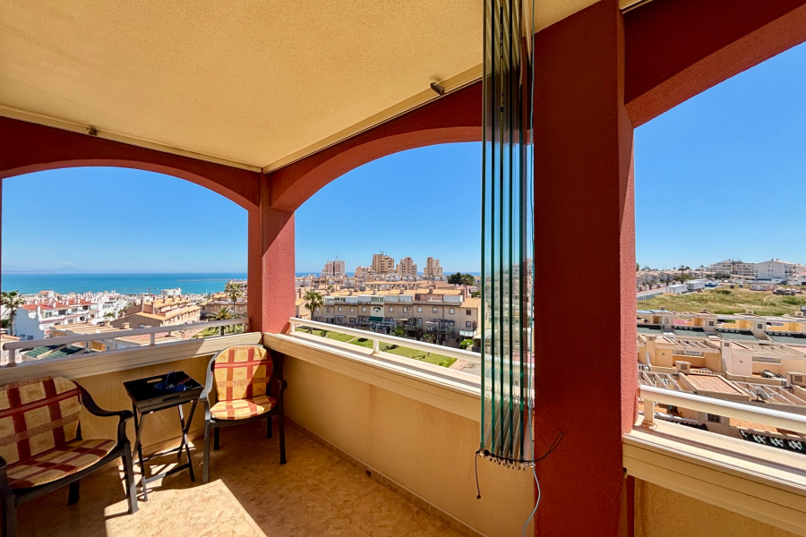 Resale - Lägenhet / Bungalow  - Torrevieja  - La Mata