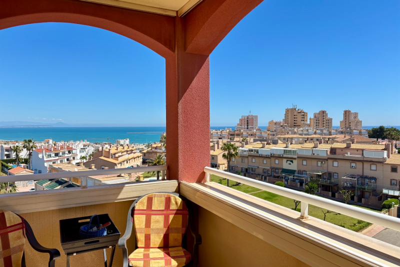 Lägenhet / Bungalow  - Resale - Torrevieja  - La Mata