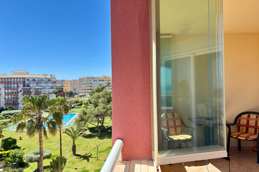 Resale - Lägenhet / Bungalow  - Torrevieja  - La Mata