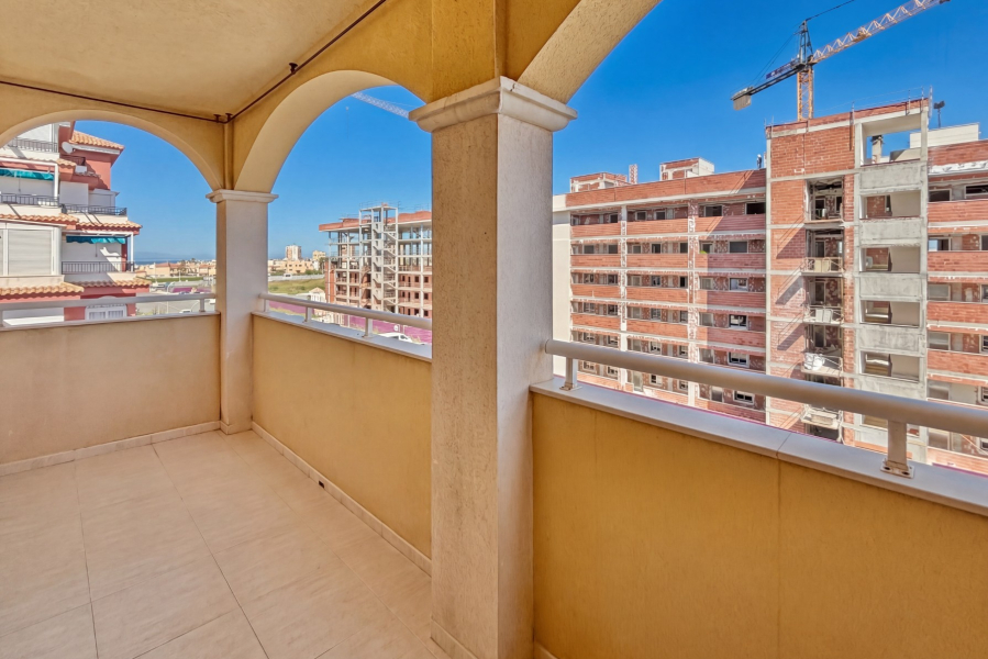 Resale - Apartamento/Bungalow - Torrevieja  - Aguas Nuevas
