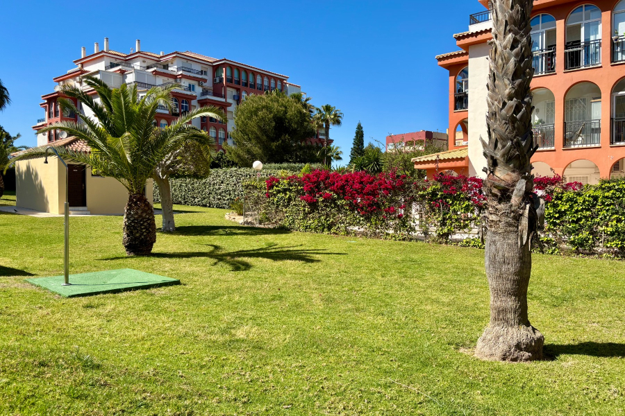 Resale - Apartamento/Bungalow - Torrevieja  - Aguas Nuevas