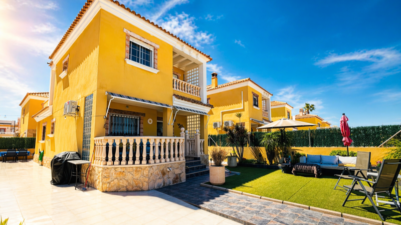 Villa - Bruktboliger - Guardamar del Segura - El Raso